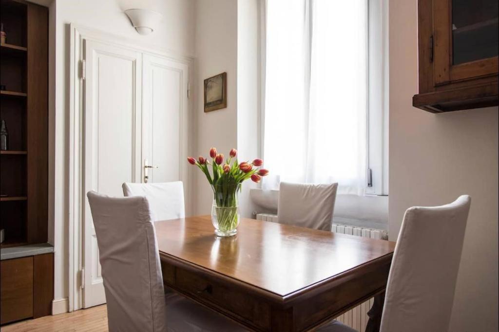 Apartamento Joivy Classic Flat Near Basilica Di Sant'Ambrogio Milán Exterior foto